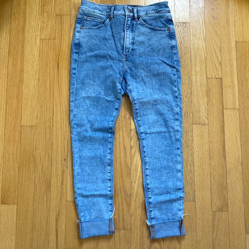 Express High-Waisted Skinny Jeans – Comfortable & Flattering Fit